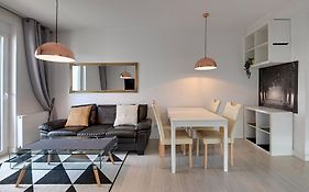 Rentplanet - Apartamenty Atal Tower